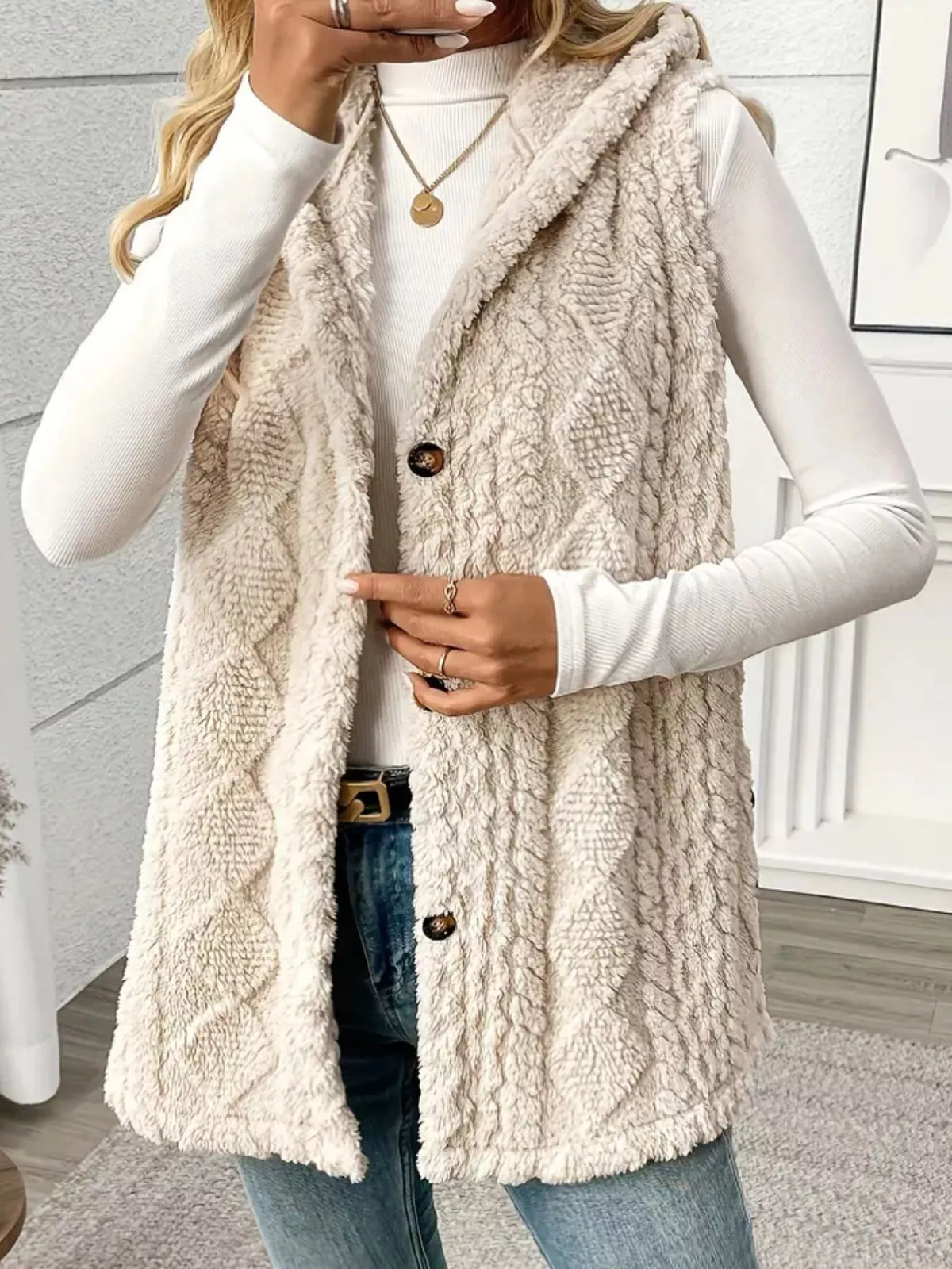 Hooded Button-Up Sherpa Vest Coat | STAHlin RADIANCE