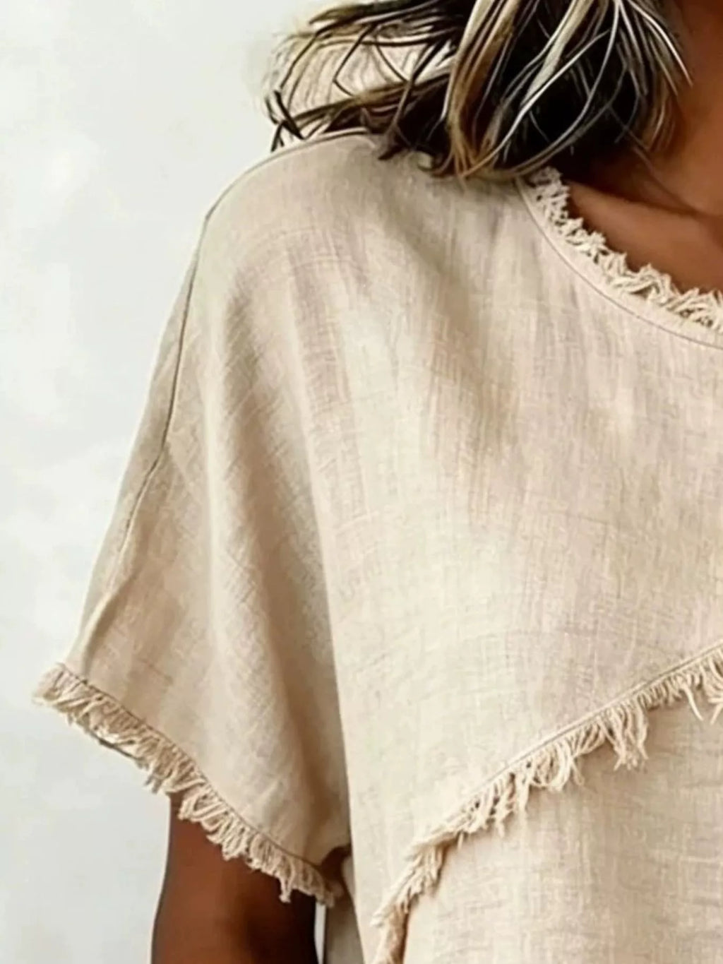 Full Size Frayed Hem Short Sleeve Top Plus Size | STAHlin RADIANCE