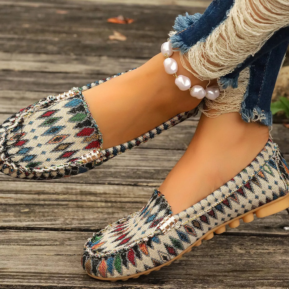 Round Toe Slip-Ons | STAHlin RADIANCE