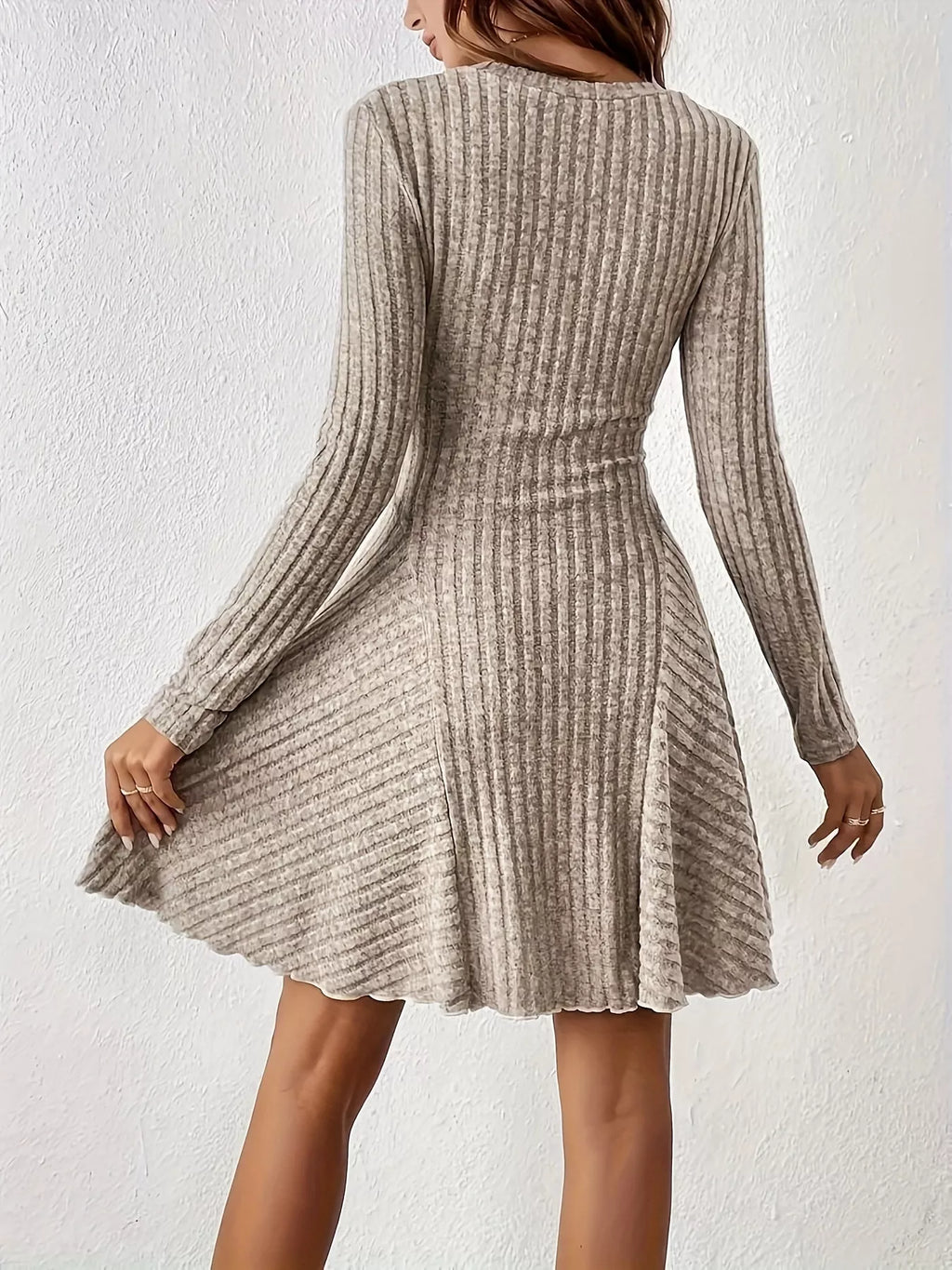 V-Neck Ribbed Knit Flared Knit Dress | STAHlin RADIANCE