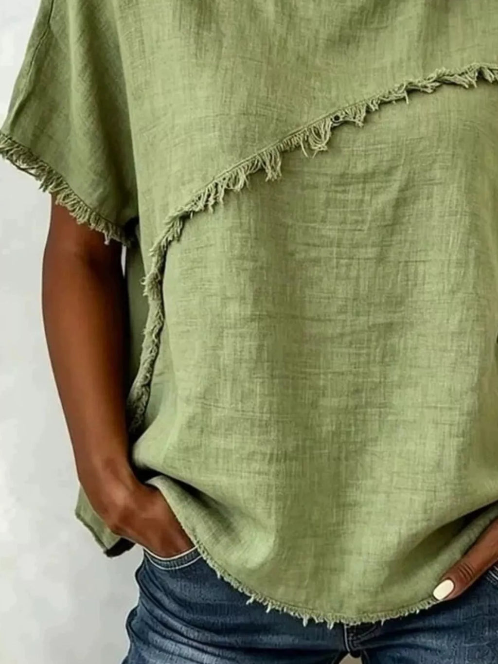 Full Size Frayed Hem Short Sleeve Top Plus Size | STAHlin RADIANCE
