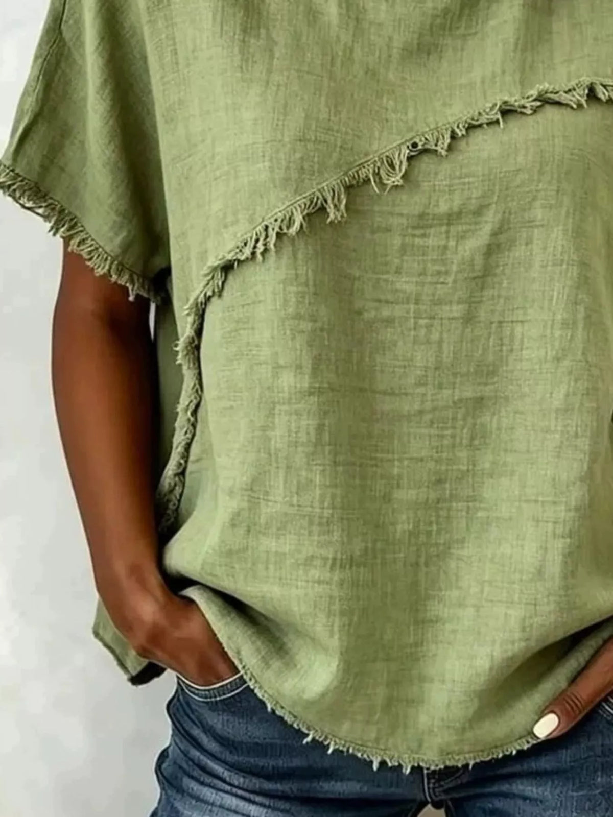 Full Size Frayed Hem Short Sleeve Top Plus Size | STAHlin RADIANCE
